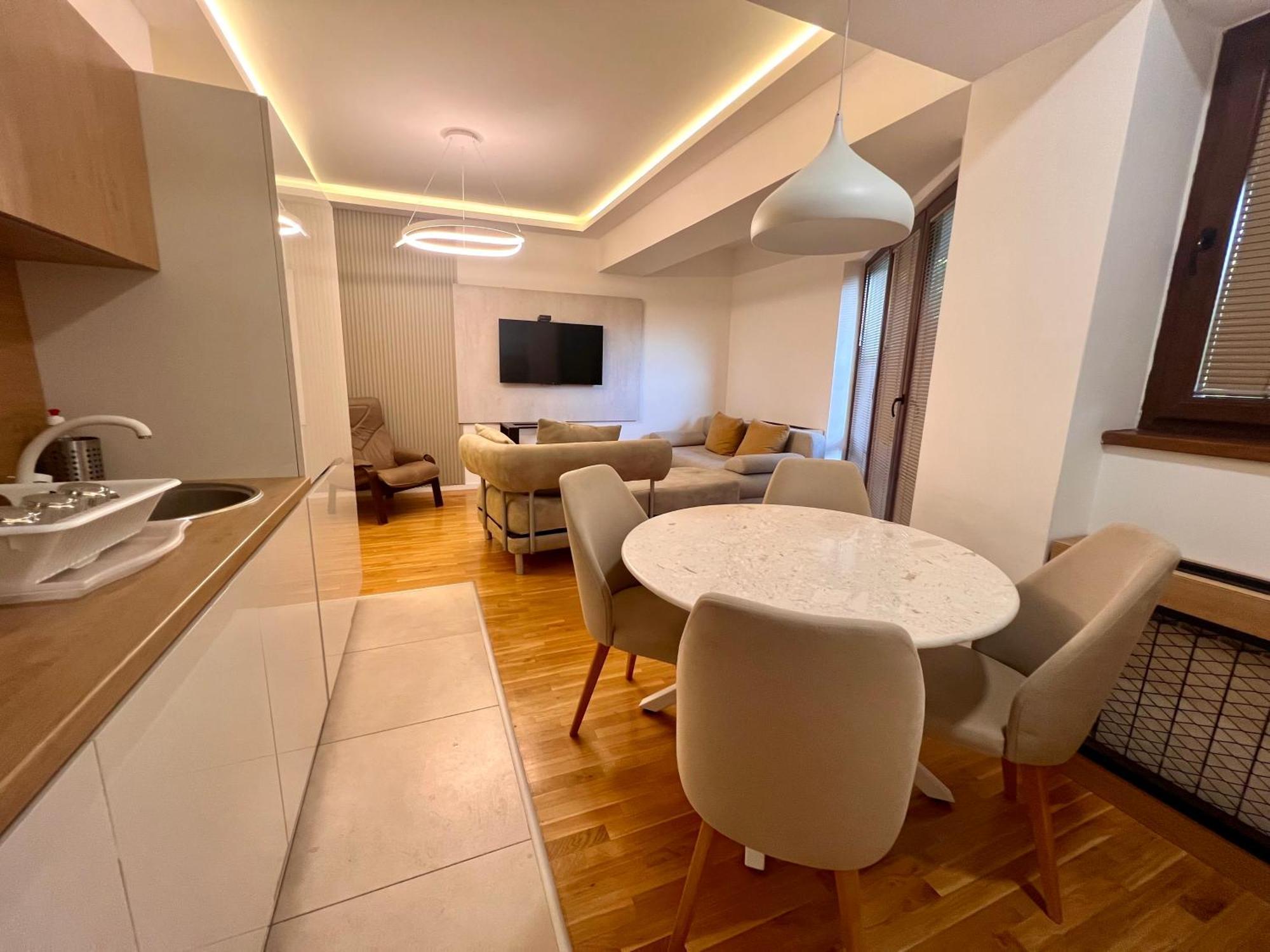 Gigi Apartment By Eluxory Scopia Exterior foto